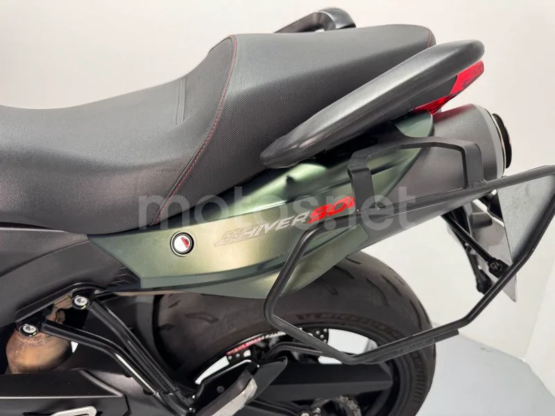 Aprilia Shiver 900 - Vista 18