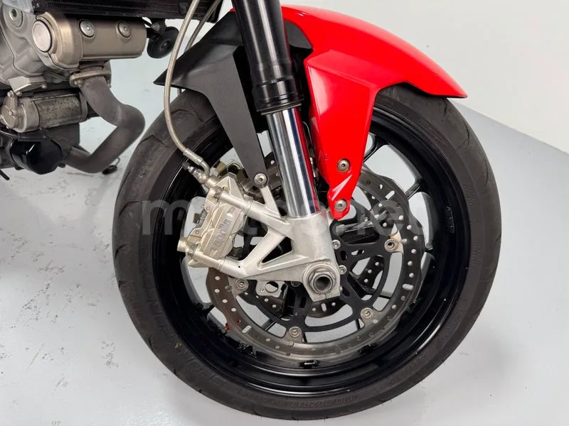 Aprilia Shiver 750 - Vista 12