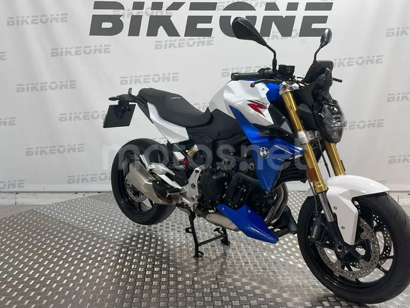 BMW F 900 R 7099 € 2023 Málaga - 2