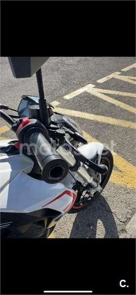 Keeway RKF 125 - Vista 3