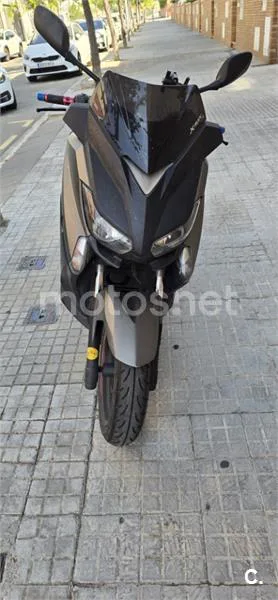 Yamaha XMAX 125 2100 € 2016 Barcelona - 1