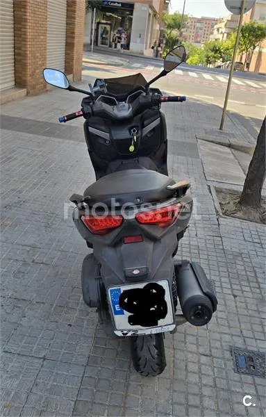 Yamaha XMAX 125 - Vista 5