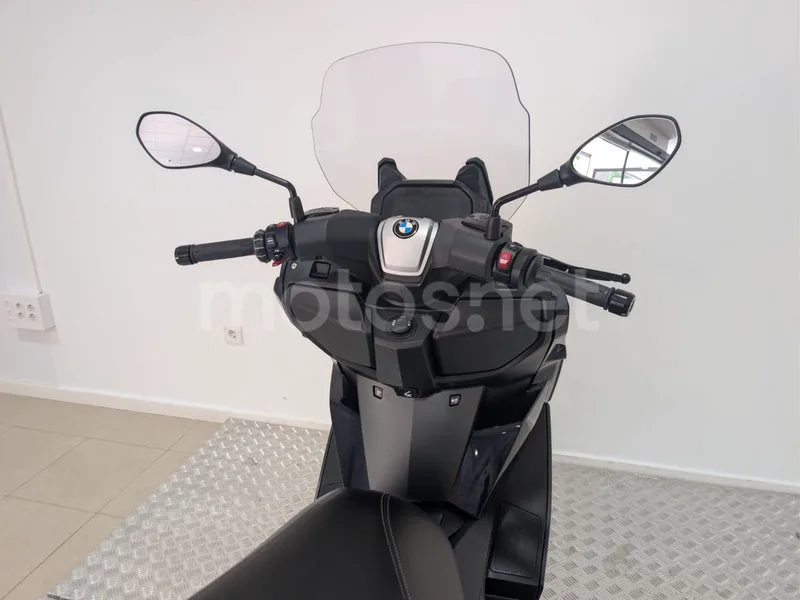 BMW C 400 GT - Vista 14