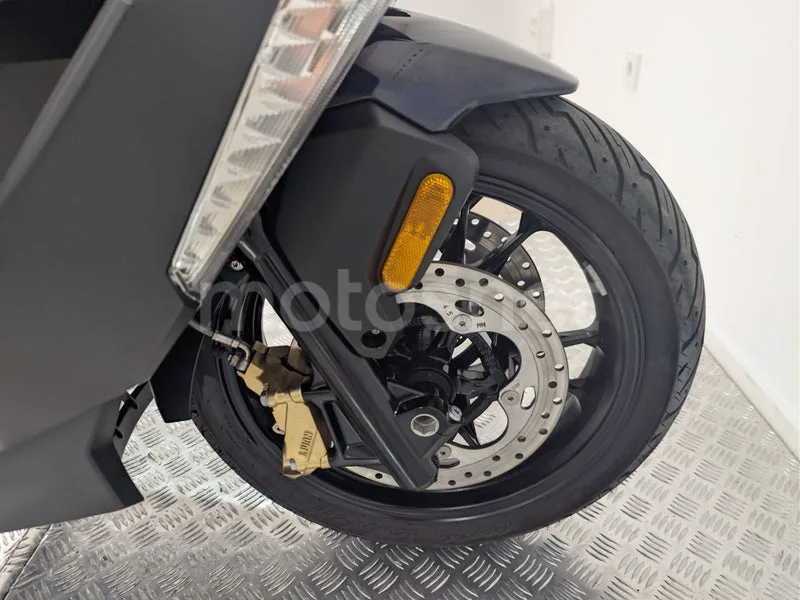 BMW C 400 GT - Vista 23