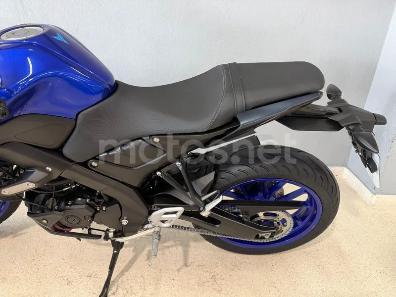 Yamaha MT-125 - Vista 4