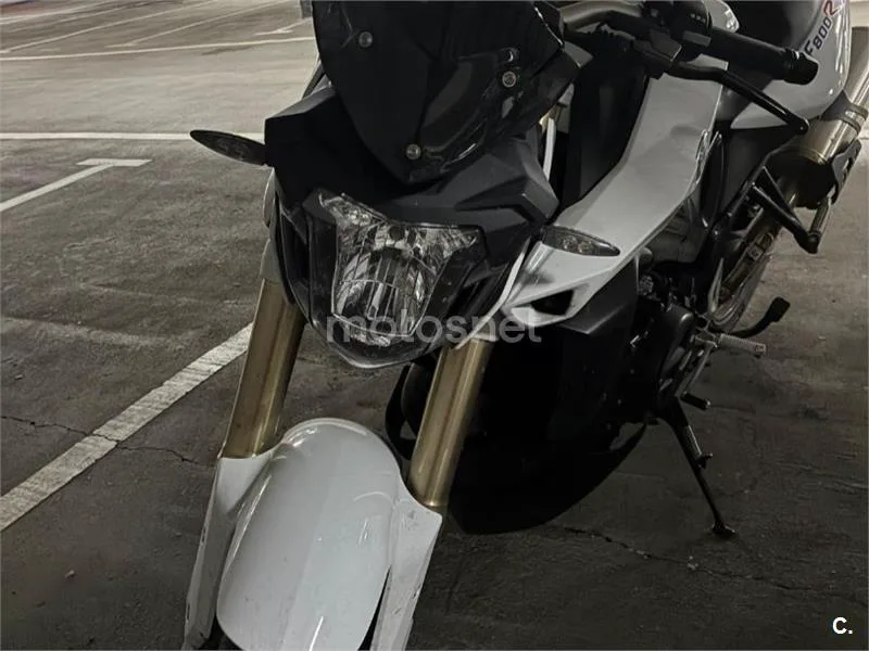 BMW F 800 R - Vista 4