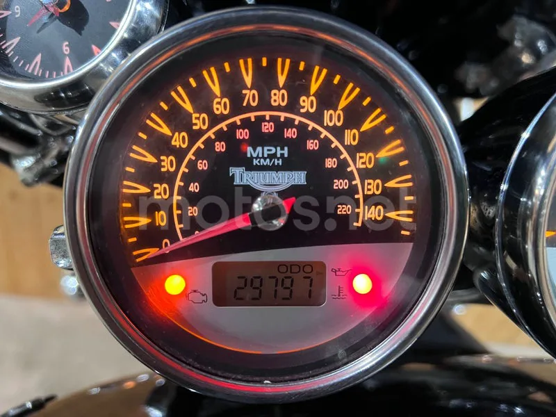 Triumph Rocket 3 - Vista 20
