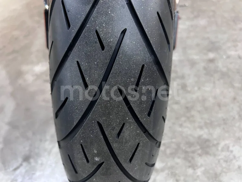 Triumph Rocket 3 - Vista 21