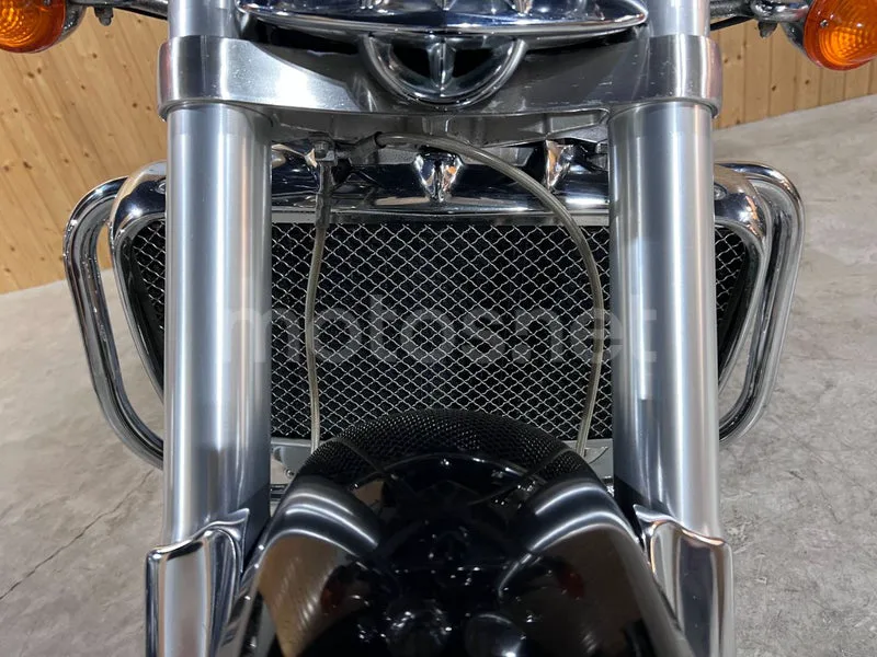 Triumph Rocket 3 - Vista 24