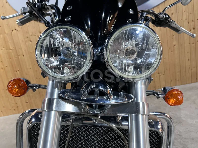 Triumph Rocket 3 - Vista 25