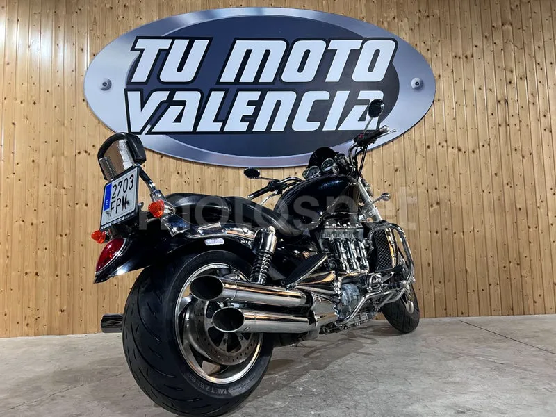Triumph Rocket 3 - Vista 4