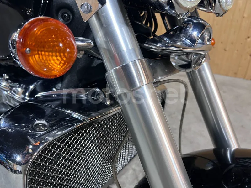 Triumph Rocket 3 - Vista 32