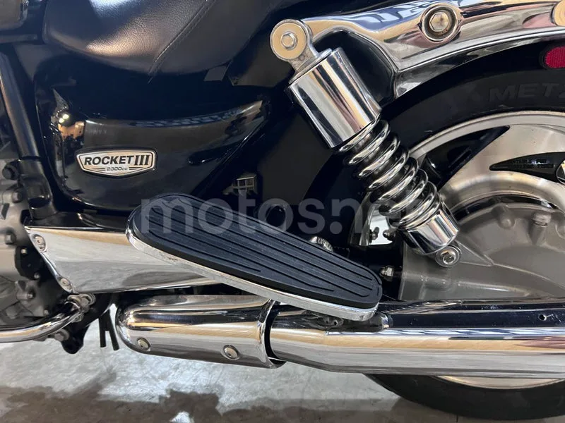 Triumph Rocket 3 - Vista 60