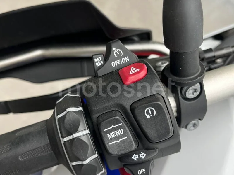 BMW F 900 GS - Vista 9