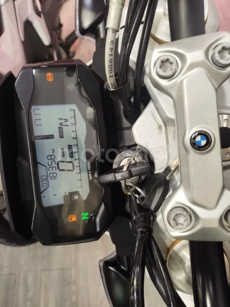 BMW G 310 R - Vista 6