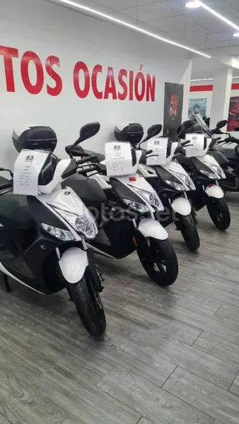 Kymco Agility City 125 1590 € 2019 Murcia - 1