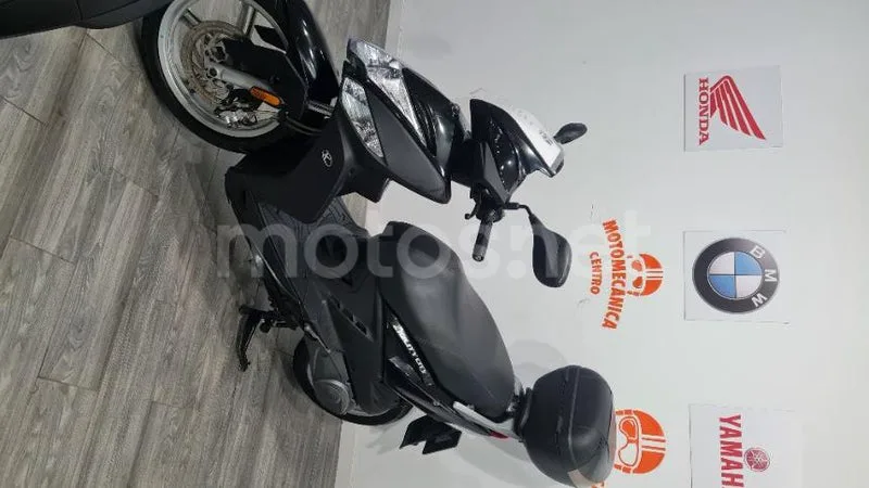 Kymco Agility City 125 - Vista 7