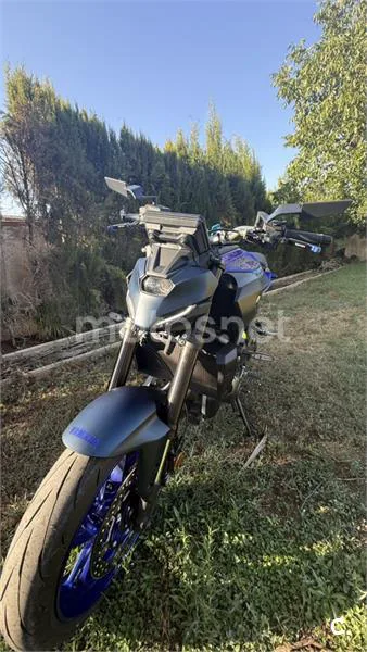 Yamaha MT-07 - Vista 11
