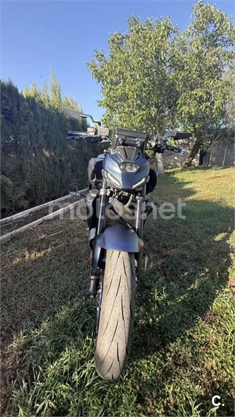 Yamaha MT-07 - Vista 13