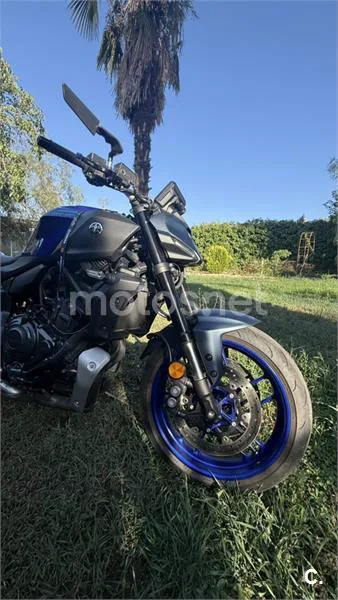 Yamaha MT-07 - Vista 4