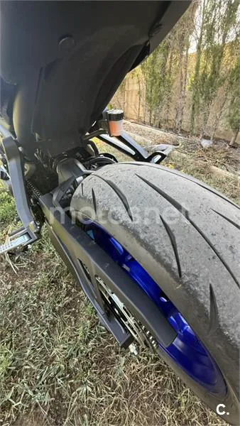 Yamaha MT-07 - Vista 8