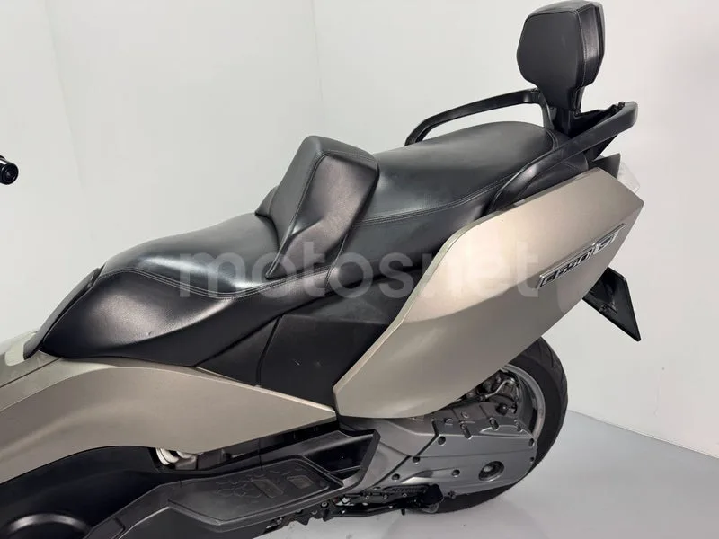 BMW C 650 GT - Vista 21