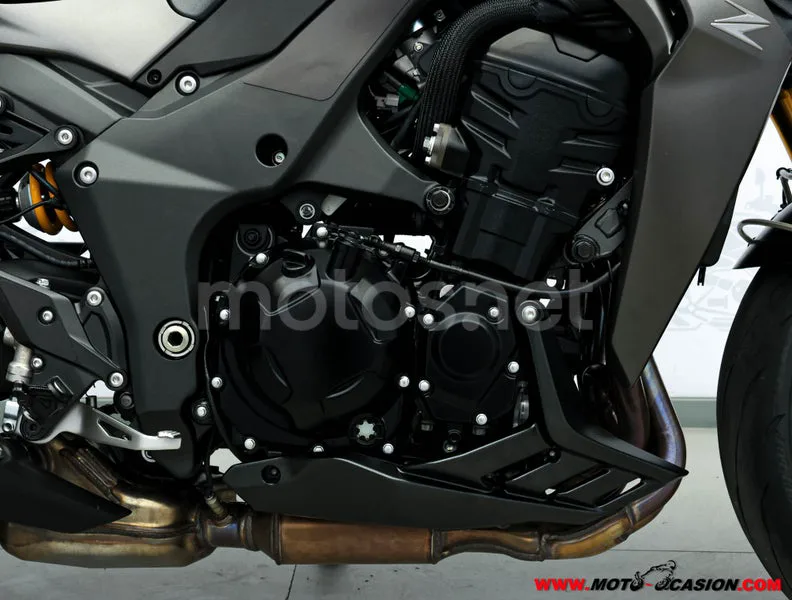 Kawasaki Z1100 - Vista 5