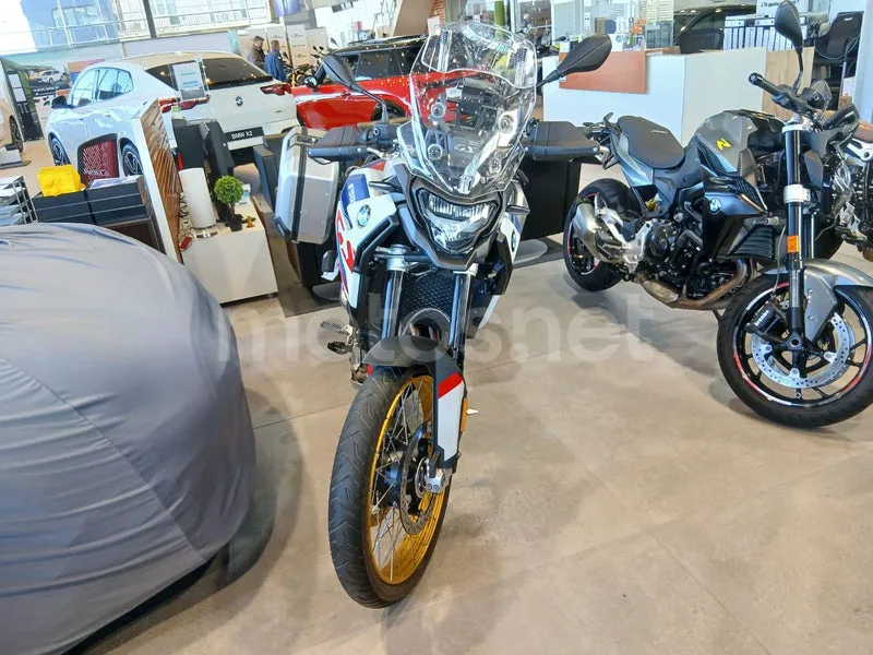 BMW F 900 GS - Vista 4