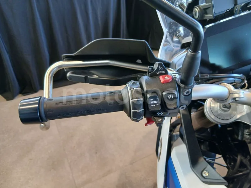 BMW F 900 GS - Vista 10