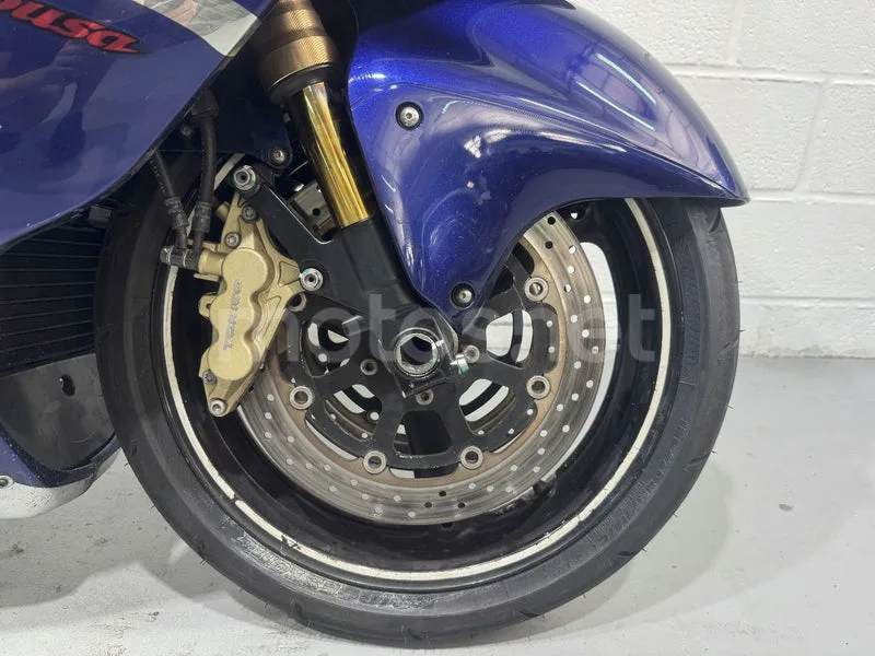 Suzuki Hayabusa - Vista 11