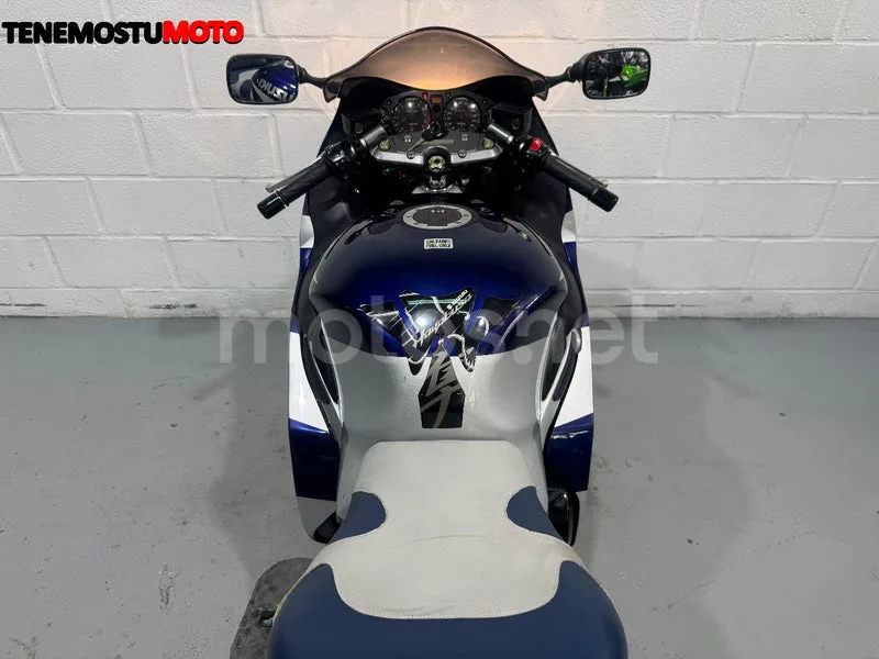 Suzuki Hayabusa - Vista 8