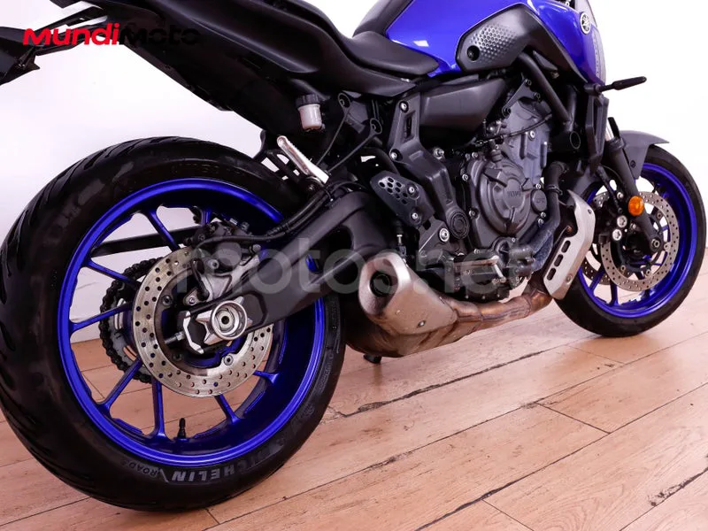 Yamaha MT-07 - Vista 4