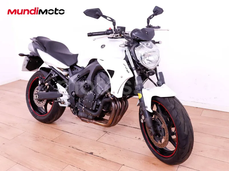 Yamaha FZ6 S2 3299 € 2008 Barcelona - 2