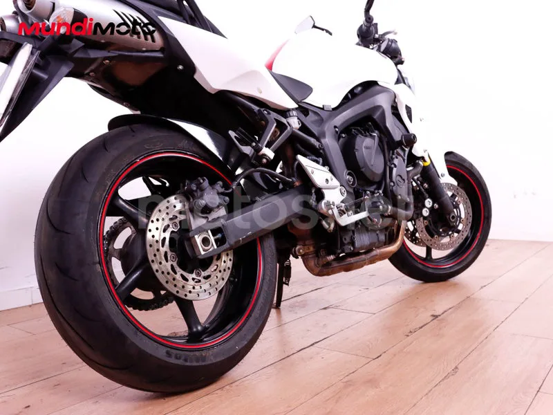 Yamaha FZ6 S2 - Vista 4