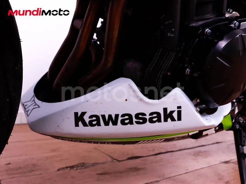 Kawasaki Z900 - Vista 33