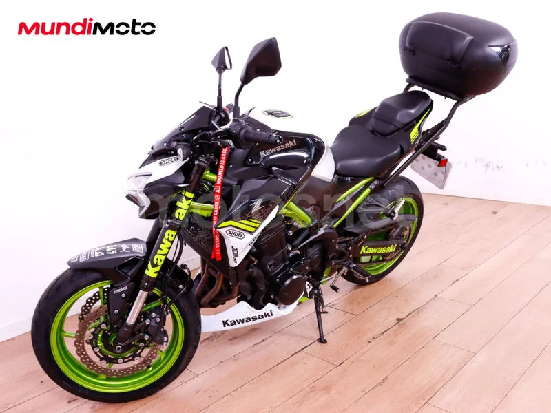 Kawasaki Z900 - Vista 7