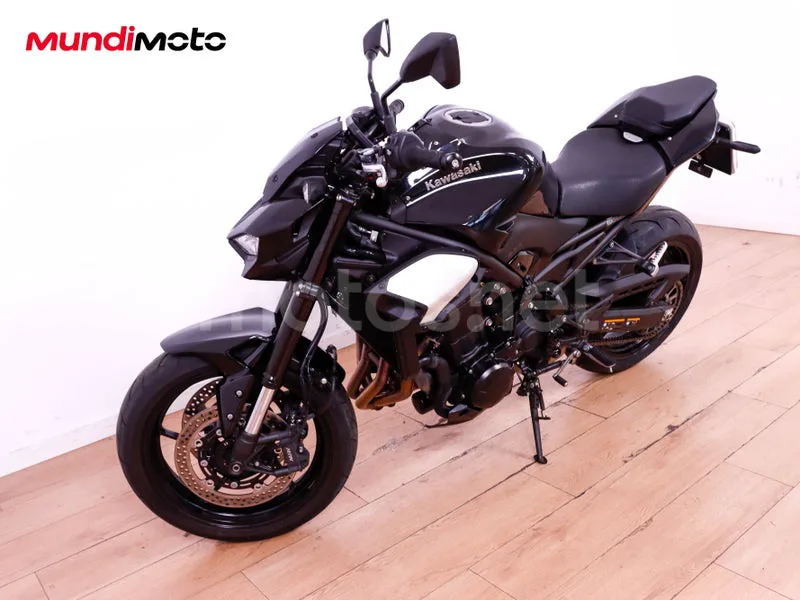 Kawasaki Z900 - Vista 7