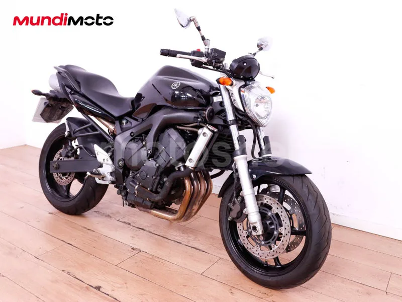 Yamaha FZ6 3299 € 2005 Barcelona - 2