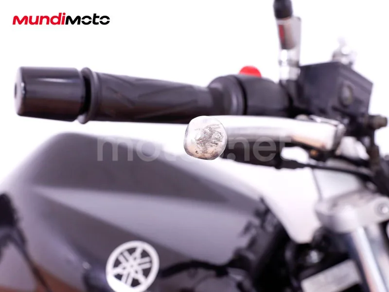 Yamaha FZ6 - Vista 17