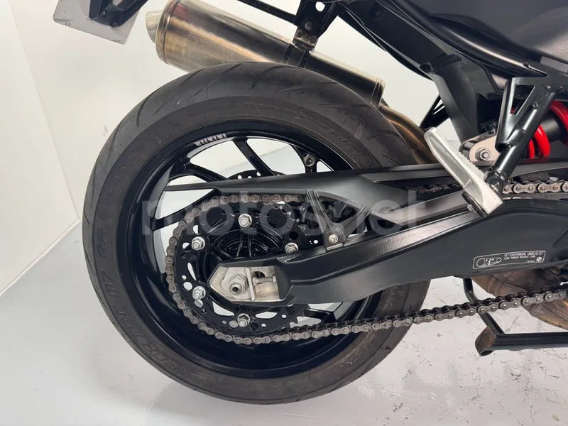 BMW F 800 R - Vista 7