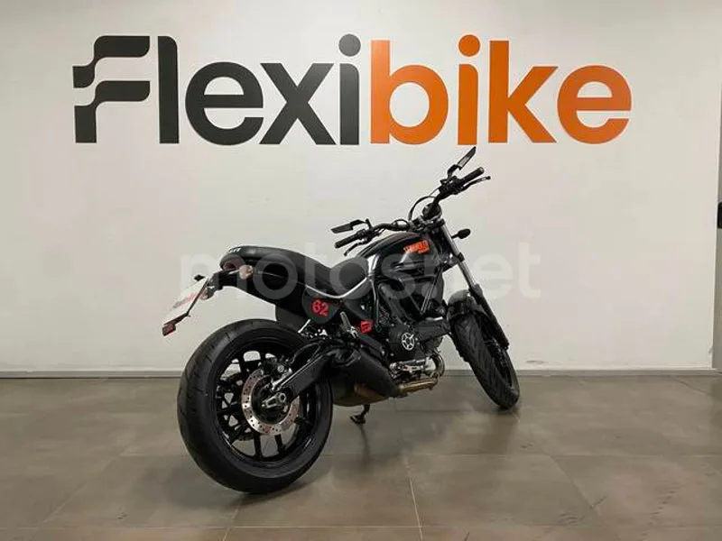 Ducati Scrambler - Vista 4