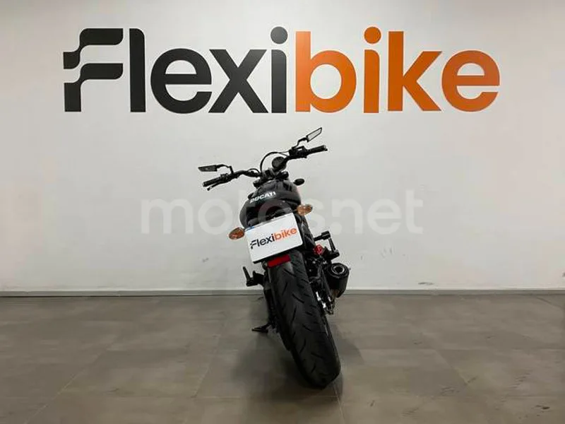 Ducati Scrambler - Vista 5