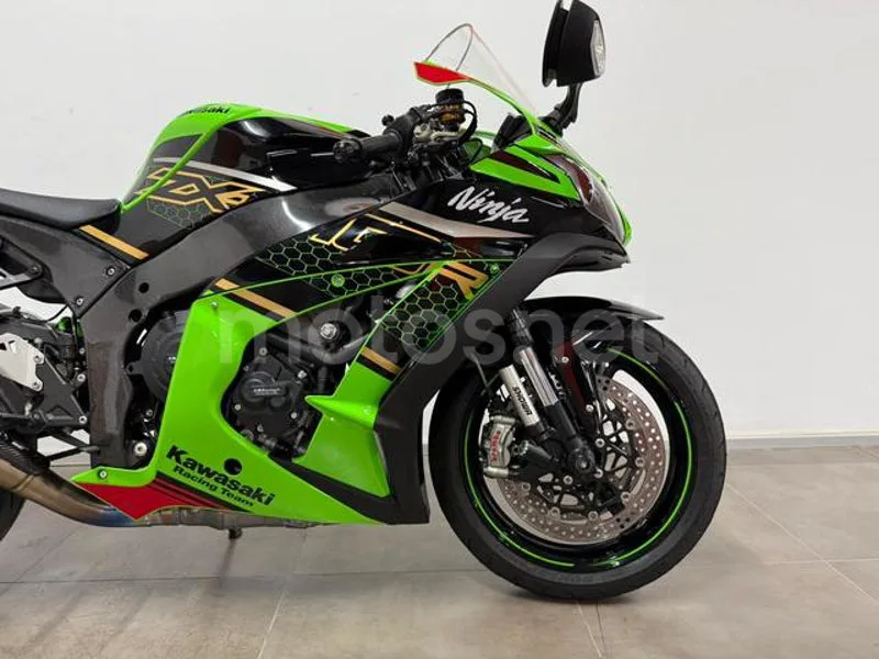 Kawasaki Ninja ZX-10R - Vista 8