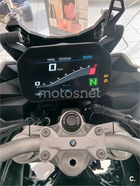 BMW F 900 XR - Vista 8