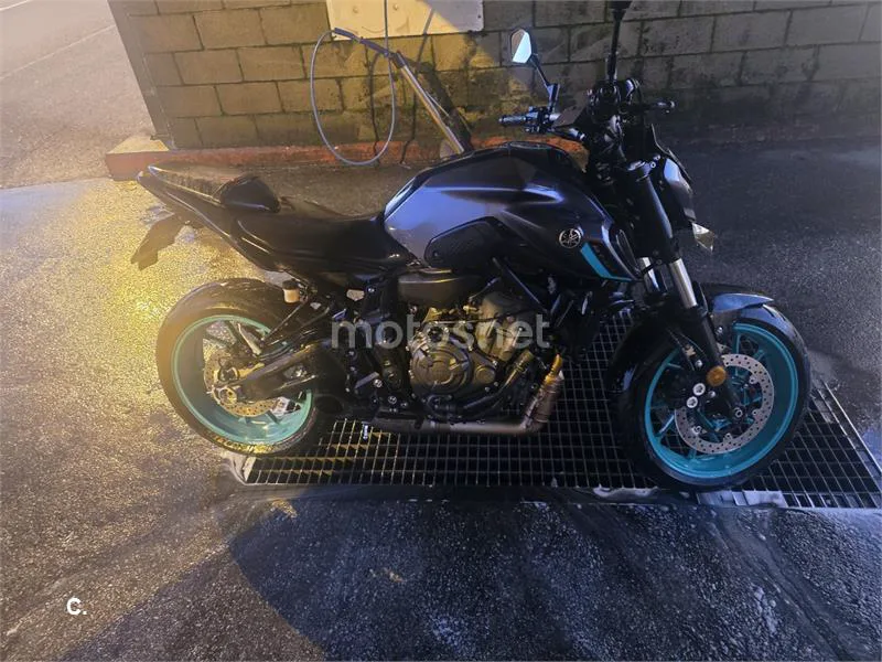 Yamaha MT-07 - Vista 4