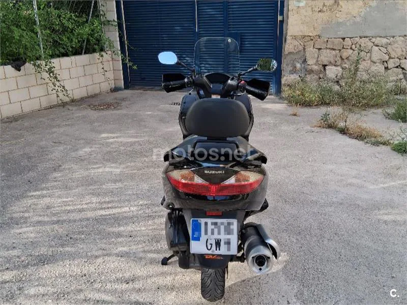 Suzuki Burgman 200 - Vista 4