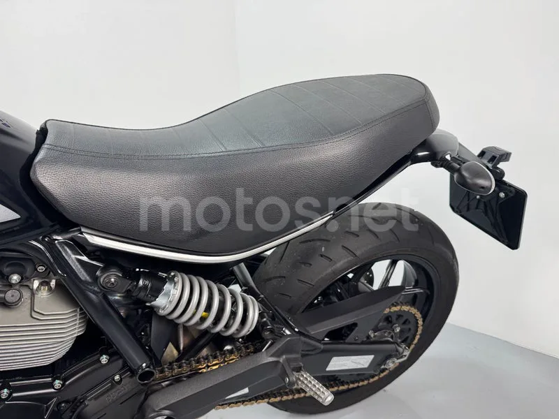 Ducati Scrambler - Vista 14