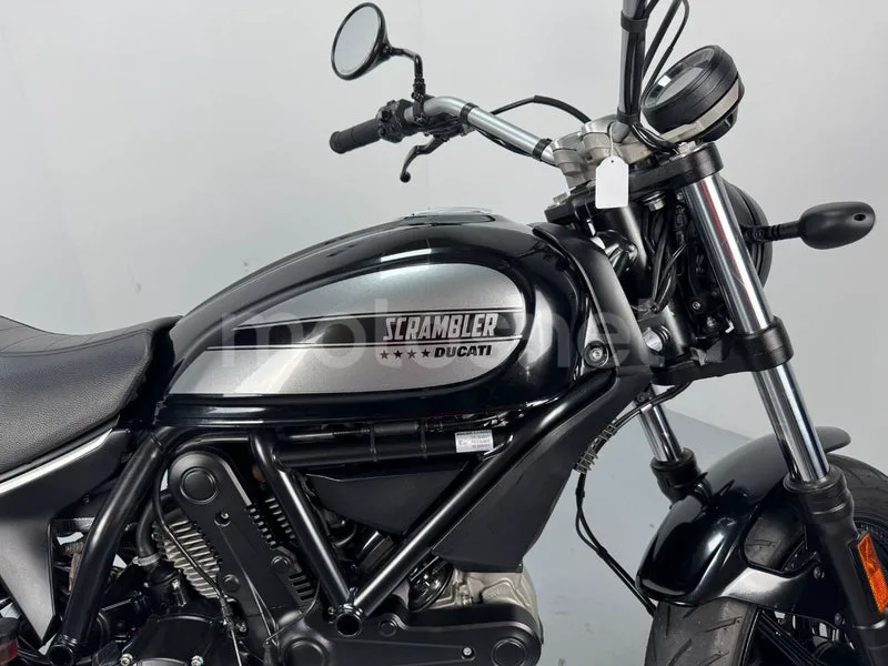 Ducati Scrambler - Vista 3