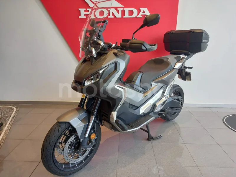 Honda X-ADV - Vista 3