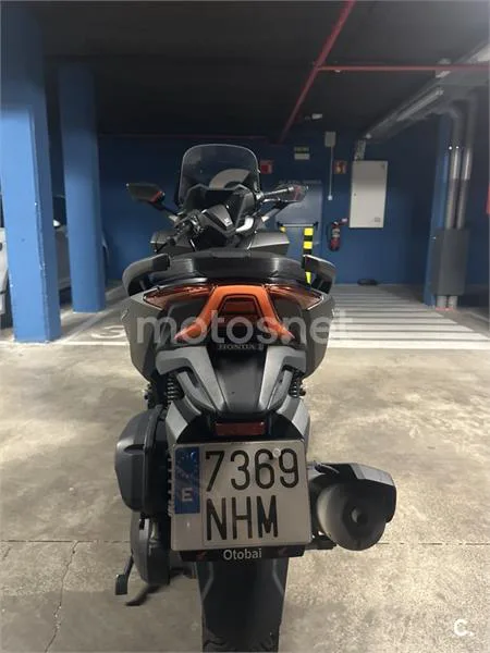Honda Forza 125 - Vista 3